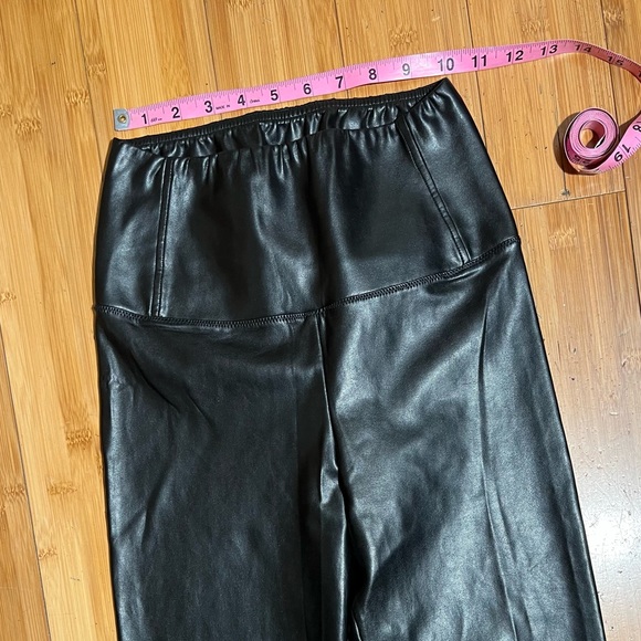 Aritzia Wilfred Free Daria Black Faux Leather Pants Size S - Picture 10 of 14